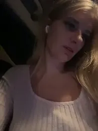 Betsy stripchat stream image