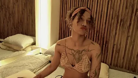 daiana_curly stripchat stream image