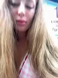 AndreaMood stripchat stream image