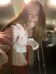 AndreaMood stripchat stream image