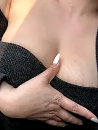 May-Squirt stripchat stream image