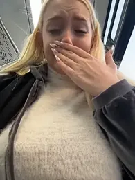 Milkyy_wway stripchat stream image