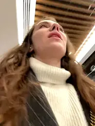 MariiD stripchat stream image