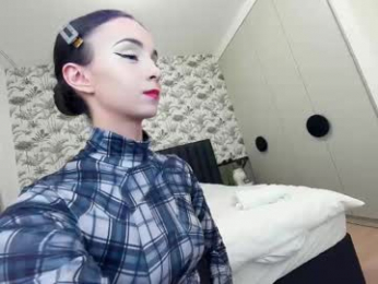 ehotlovea chaturbate stream image