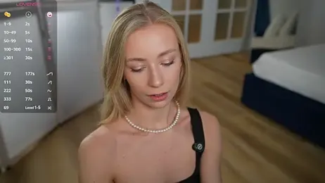 Vika54784 stripchat stream image