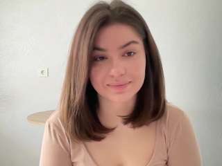 youramy camsoda stream image, 16.12.2025 06:00
