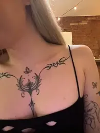 babydolll stripchat stream image