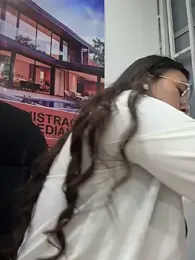 LIZ-06_ stripchat stream image