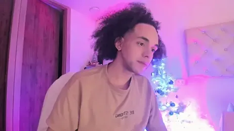 AlejoGaga12 stripchat stream image