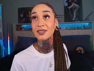 starryari69 camsoda stream image