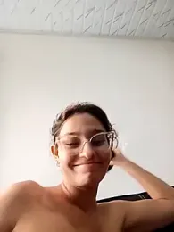 Ary-18 stripchat stream image