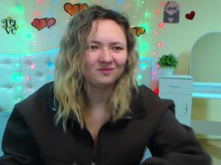 Sally Verda flirt4free stream image