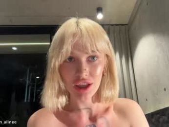 golden_alinee chaturbate stream image