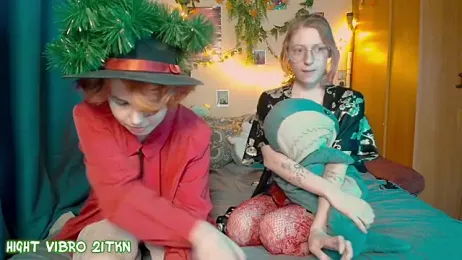 TrickyKitsune stripchat stream image