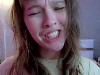 _demi_dee_ chaturbate stream image, 26.12.2025 22:50