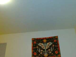 tighttinymilf camsoda stream image