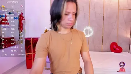 TylerBloom stripchat stream image