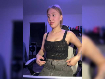 Durnaya_kis bongacams stream image