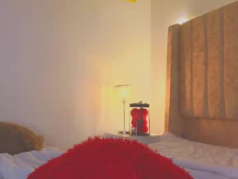 gina_akemi chaturbate stream image