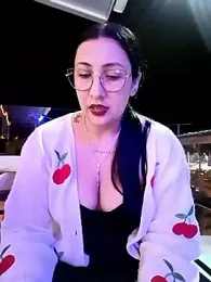 You-kitty2025 stripchat stream image