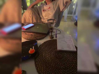 YuGoVi bongacams stream image