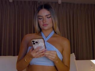 Anais A flirt4free stream image