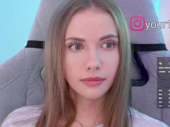 VikkiExtraCheese bongacams stream image