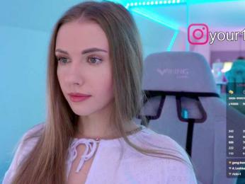 VikkiExtraCheese bongacams stream image