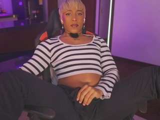 amber-raus camsoda stream image