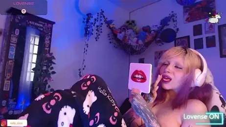 MaryJannes stripchat stream image