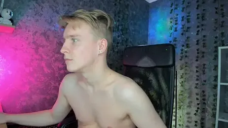 AlexxSweet stripchat stream image