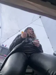 DaisyVibesss stripchat stream image