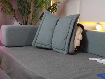 JuliaDragon bongacams stream image