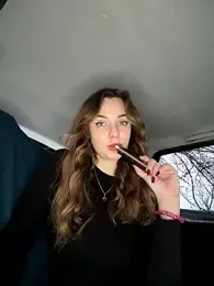 Night_dreams stripchat stream image