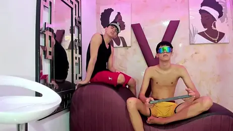 TWINKS_FRIENDS stripchat stream image