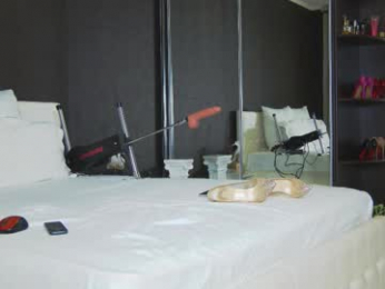 hefner_girl chaturbate stream image