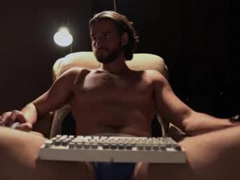 double_luckystrike chaturbate stream image, 12.01.2026 07:30