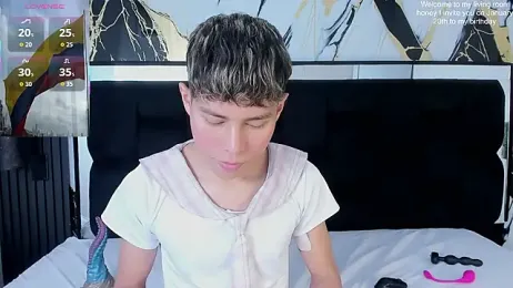 Little_liam stripchat stream image