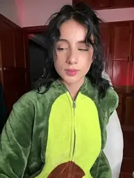 Ale_Lewis stripchat stream image