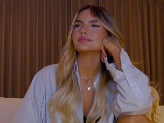 Anais A flirt4free stream image