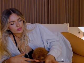 Anais A flirt4free stream image