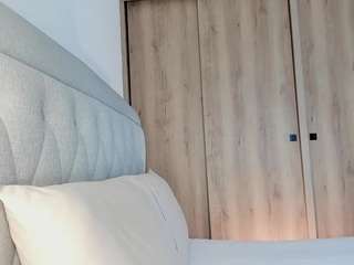 lauracriistina camsoda stream image