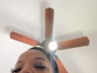 tastethepeach camsoda stream image