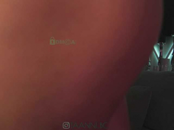 Taanni bongacams stream image