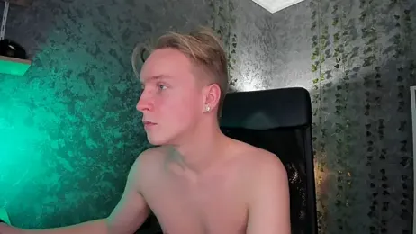 AlexxSweet stripchat stream image