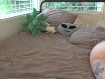 emma_ruby chaturbate stream image