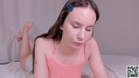 emmelieflorence stripchat stream image