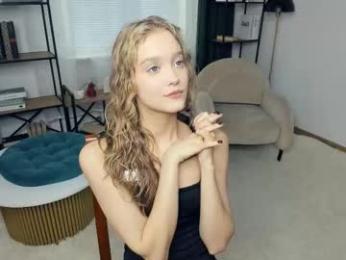 alicemelison chaturbate stream image, 19.01.2026 08:10