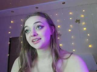 may-flowere camsoda stream image