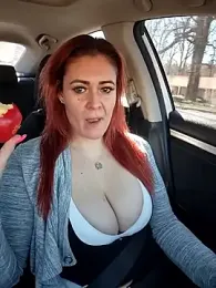 HollyTattoo stripchat stream image